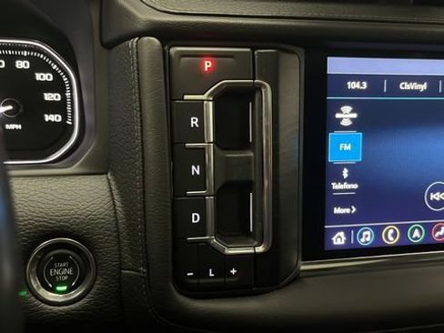 Used 2021 GMC Yukon XL Denali w/ Denali Premium Package AWD/4WD image 19