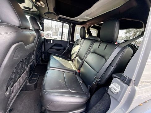 Used 2021 Jeep Wrangler Unlimited Rubicon 4xe w/ Cold Weather Group image 27