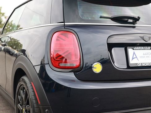 Used 2023 MINI Cooper SE FWD image 15