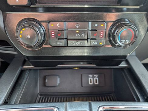 Used 2016 Ford F150 XLT w/ Equipment Group 302A Luxury AWD/4WD image 13