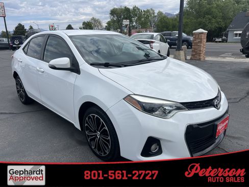 Used 2015 Toyota Corolla S FWD image 1