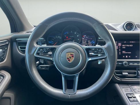 Used 2019 Porsche Macan AWD/4WD image 16