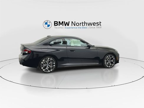 New 2026 BMW 230i xDrive Coupe w/ Convenience Package AWD/4WD image 4