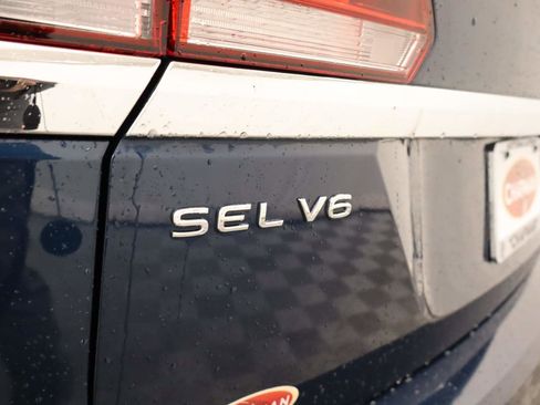 Used 2022 Volkswagen Atlas SEL image 21