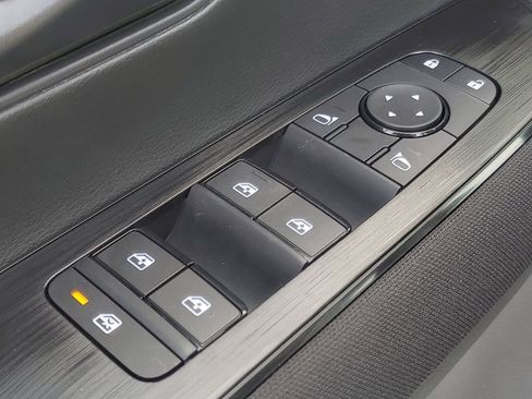 New 2026 Nissan Kicks S image 10