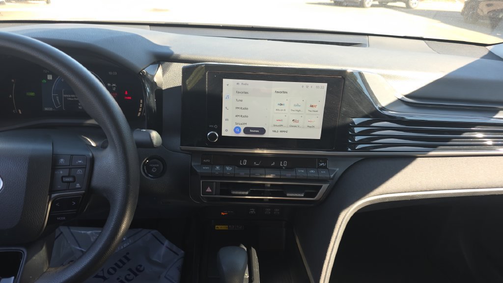 Used 2025 Toyota Camry LE FWD image 24