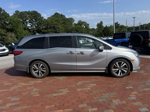 Used 2022 Honda Odyssey Touring image 16