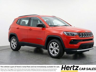 Used 2025 Jeep Compass Latitude