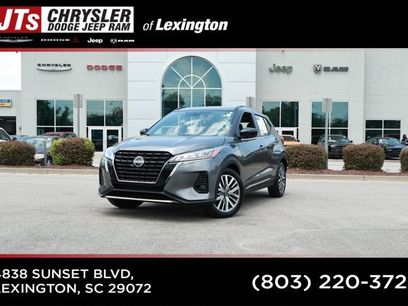 Used 2024 Nissan Kicks SR
