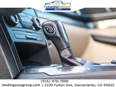 Used 2018 Ford Explorer XLT FWD image 21