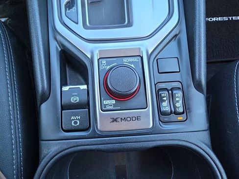 Used 2023 Subaru Forester Premium image 26