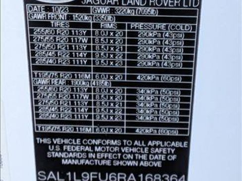 Certified 2024 Land Rover Range Rover Sport Dynamic SE image 24