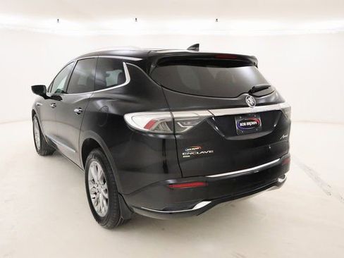 Used 2023 Buick Enclave Avenir image 27