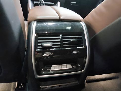 Used 2023 BMW X6 xDrive40i w/ Premium Enhanced Package image 28