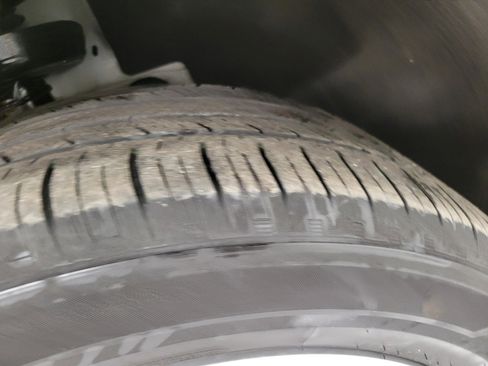 Used 2025 Buick Encore GX Preferred image 4