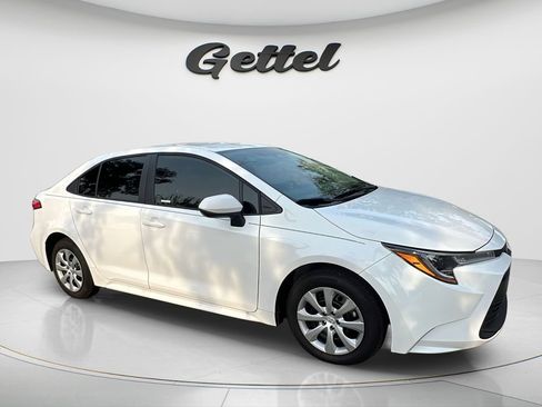 Certified 2026 Toyota Corolla LE FWD image 3