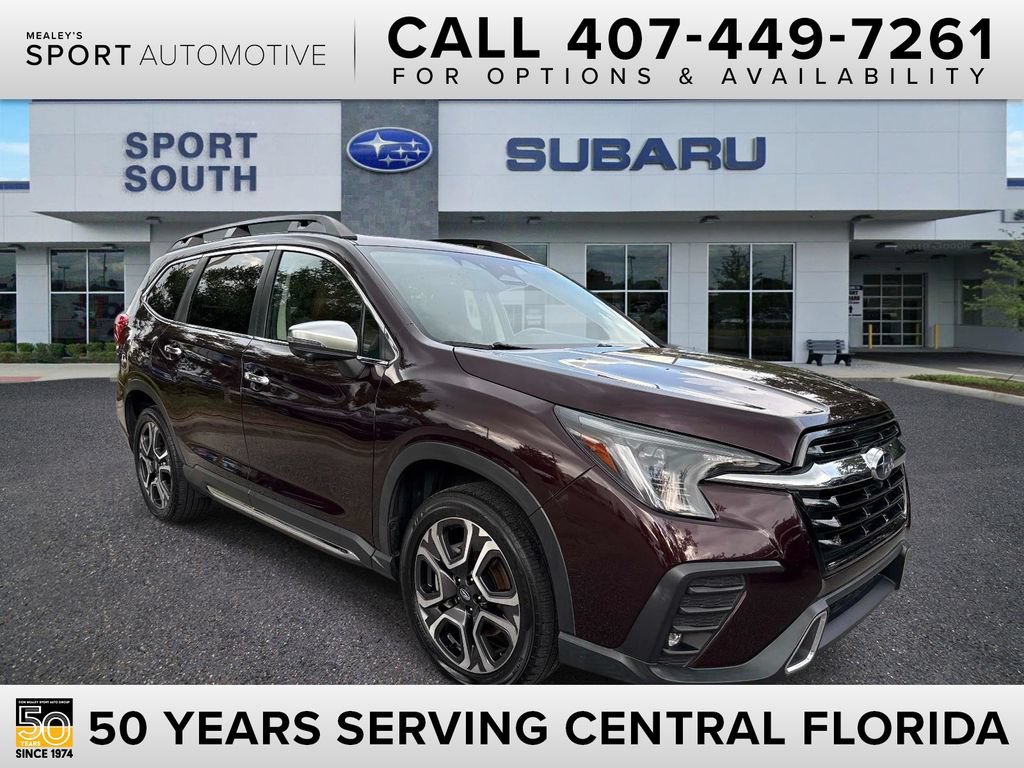 Used 2023 Subaru Ascent Touring AWD/4WD image 1