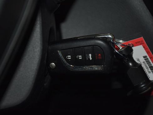Used 2024 Toyota Corolla LE FWD image 16