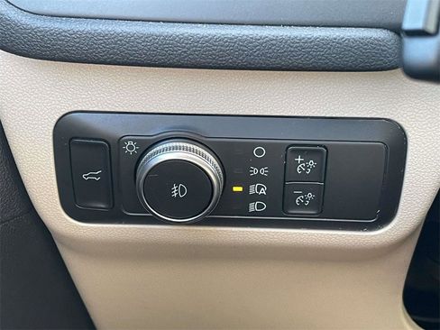 Certified 2022 Ford Escape SEL w/ Technology Package image 27