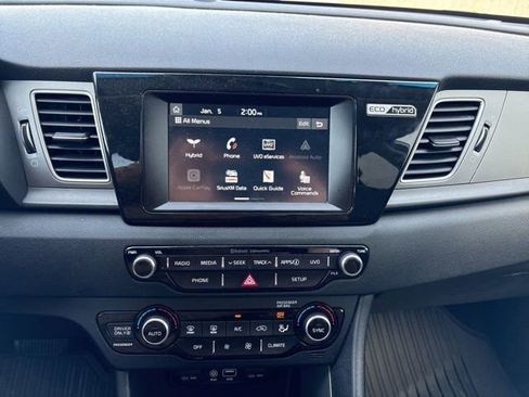 Used 2019 Kia Niro FE image 13