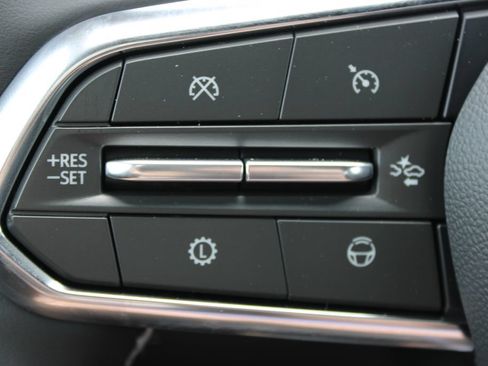 New 2026 Chevrolet Traverse LT w/ Enhanced Driving Package FWD image 37