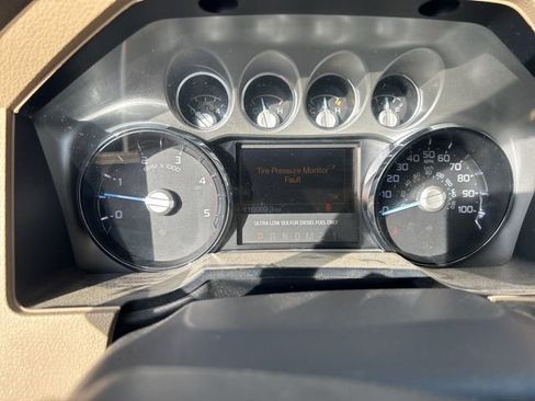 Used 2014 Ford F250 Lariat w/ Lariat Ultimate Package AWD/4WD image 1