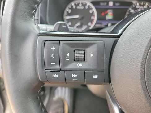 Used 2025 Nissan Pathfinder SL image 29