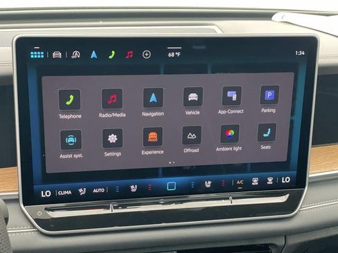 New 2026 Volkswagen Tiguan SEL R-Line image 12