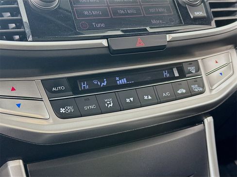 Used 2015 Honda Accord EX-L image 18