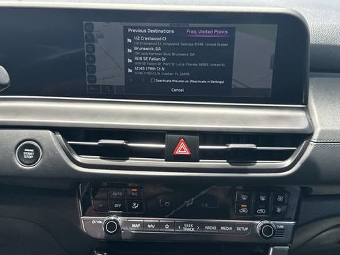 Used 2024 Kia Seltos EX FWD image 17