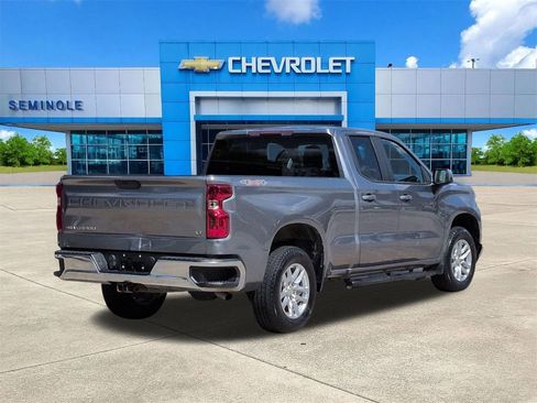 Used 2021 Chevrolet Silverado 1500 LT image 3