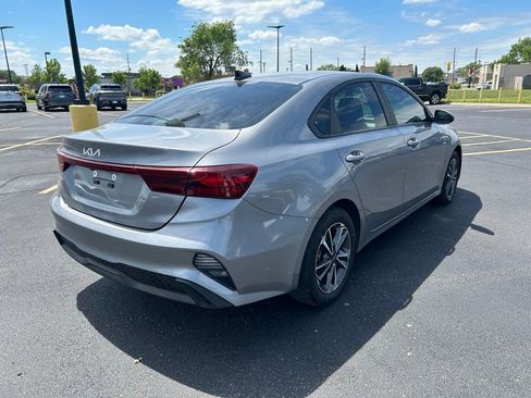 Used 2024 Kia Forte LXS FWD image 9