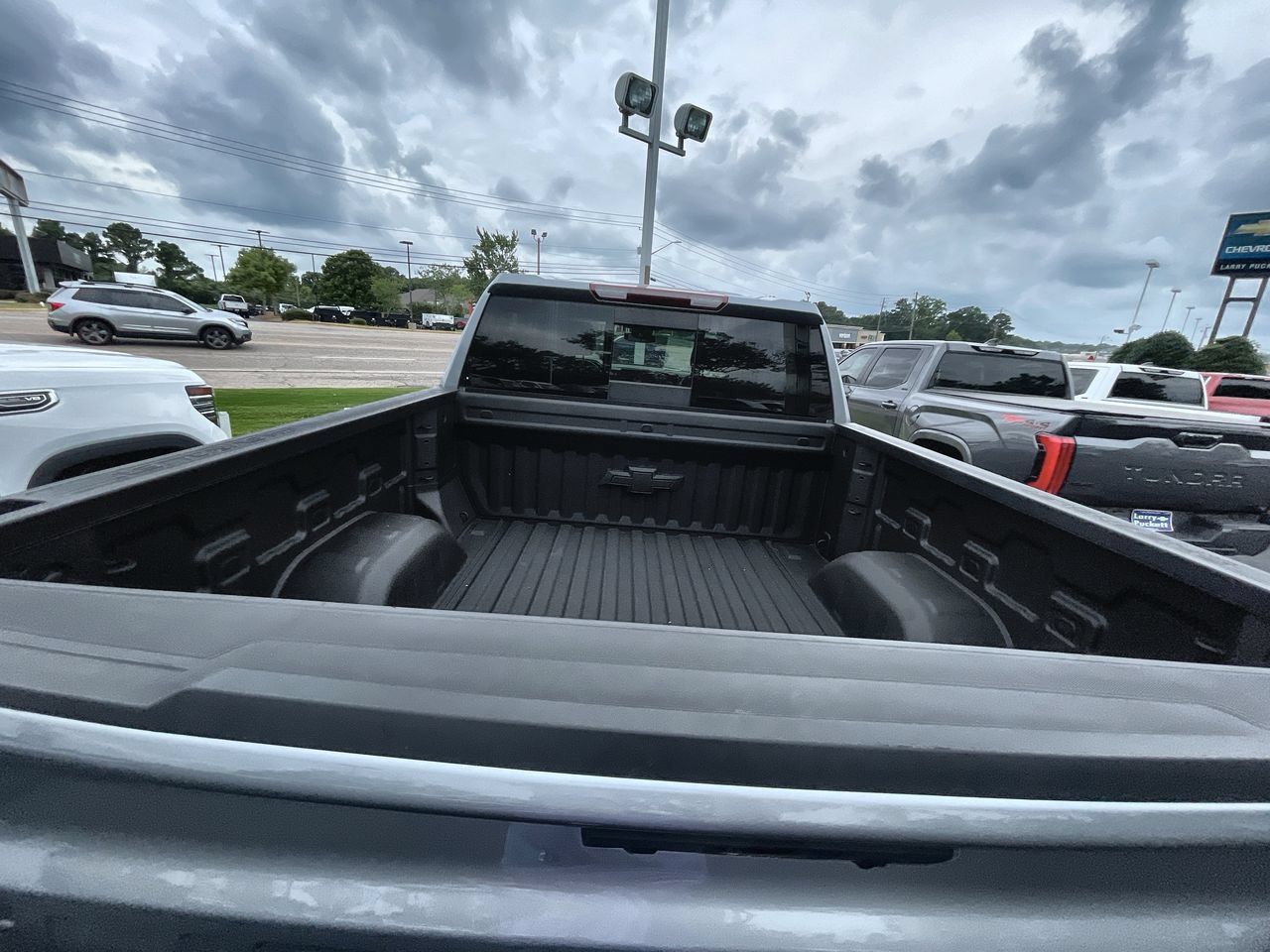 Used 2024 Chevrolet Silverado 1500 RST w/ Convenience Package II AWD/4WD image 26
