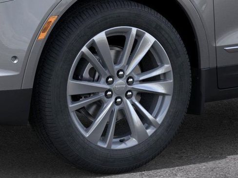 New 2026 Cadillac XT5 Premium Luxury image 9