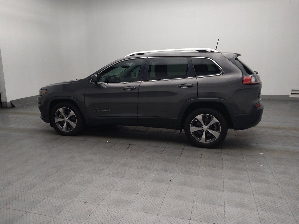 Used 2019 Jeep Cherokee Limited w/ Luxury Group FWD image 3