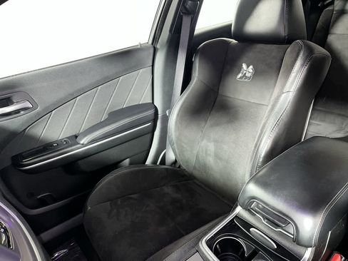 Used 2021 Dodge Charger Scat Pack RWD image 25