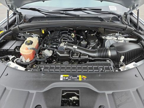 Used 2023 Jeep Grand Cherokee L Limited image 30