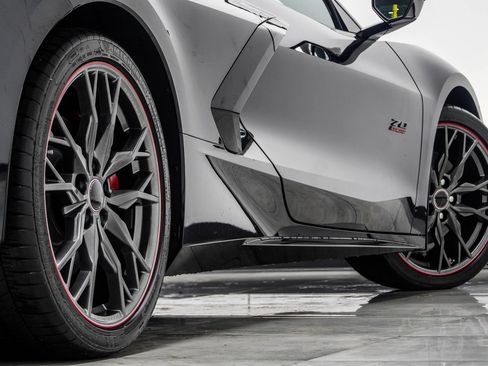 Used 2023 Chevrolet Corvette Stingray Premium Cpe RWD image 21