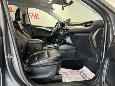Used 2021 Ford Escape SEL FWD image 13