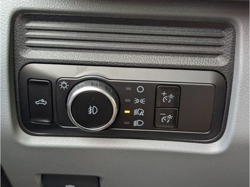 New 2025 Ford F350 XLT image 12