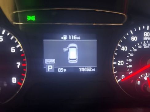 Used 2020 Kia Sorento LX w/ LX I4 Convenience Package image 14