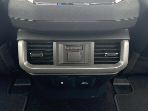 Used 2021 Ford F150 Lariat w/ Equipment Group 502A High AWD/4WD image 30