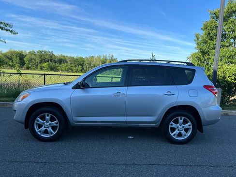 Used 2012 Toyota RAV4 4WD w/ Upgrade Value Pkg image 8