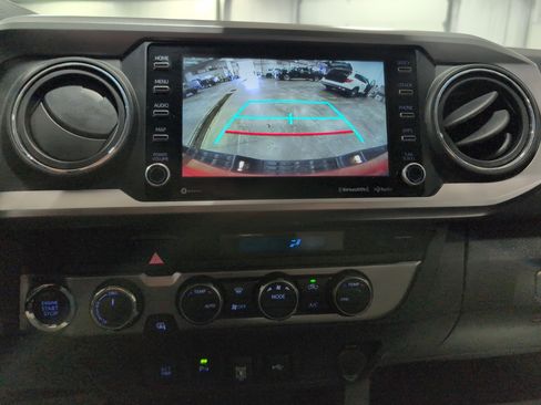 Used 2023 Toyota Tacoma SR5 image 21