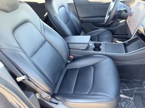 Used 2020 Tesla Model 3 Performance image 18