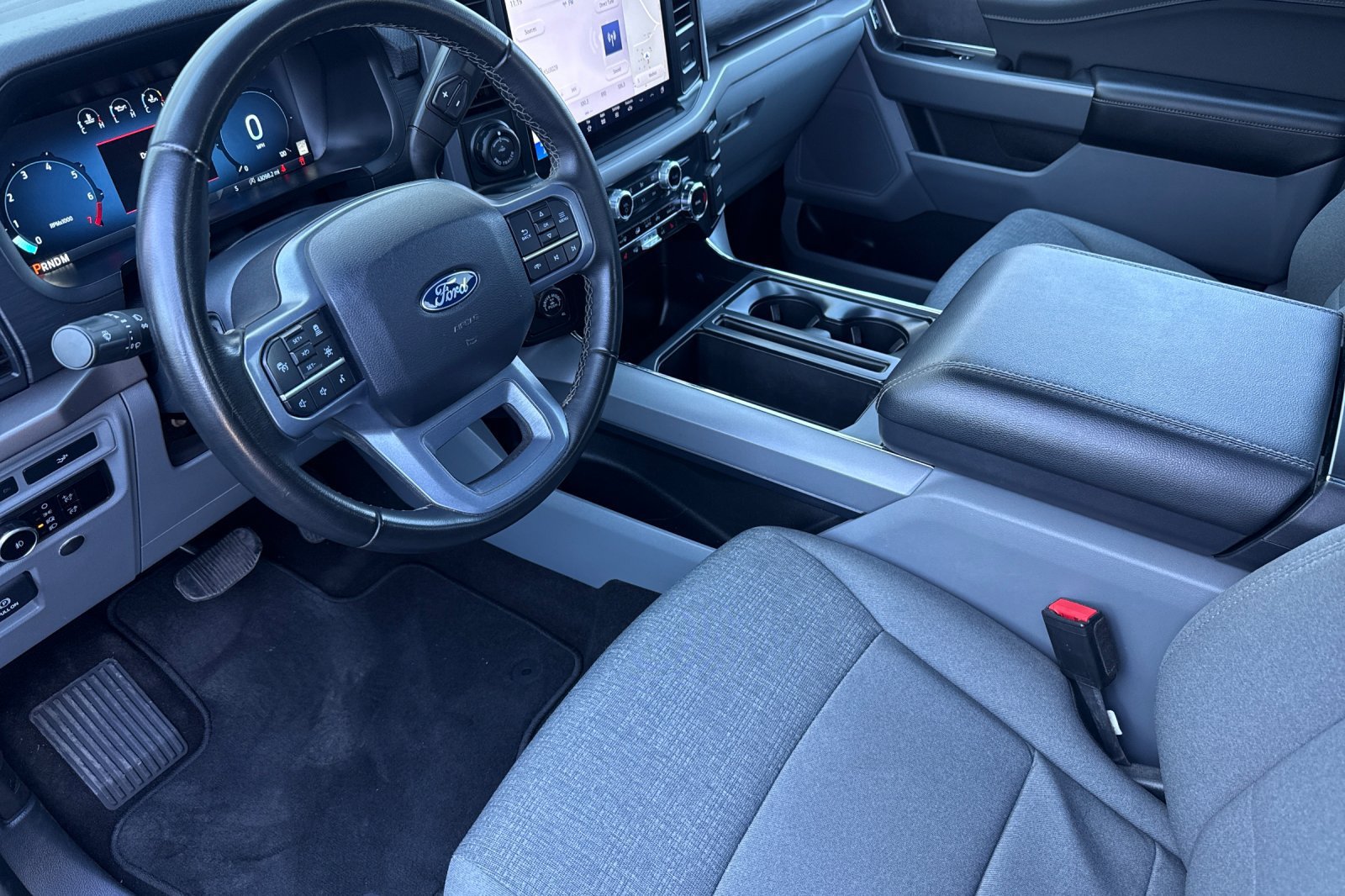 Used 2024 Ford F150 XLT w/ Equipment Group 302A MID AWD/4WD image 9