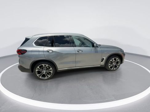 Used 2025 BMW X5 sDrive40i w/ Parking Assistance Package RWD image 9