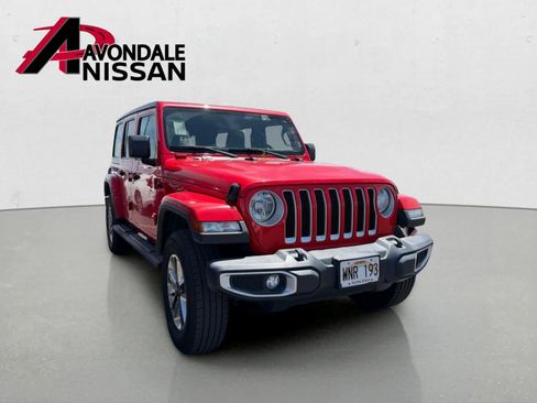 Used 2022 Jeep Wrangler Unlimited Sahara w/ Cold Weather Group AWD/4WD image 4
