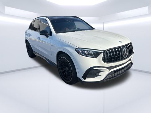 Used 2025 Mercedes-Benz GLC 43 AMG 4MATIC image 1
