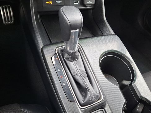 Used 2024 Honda Civic Sport image 14